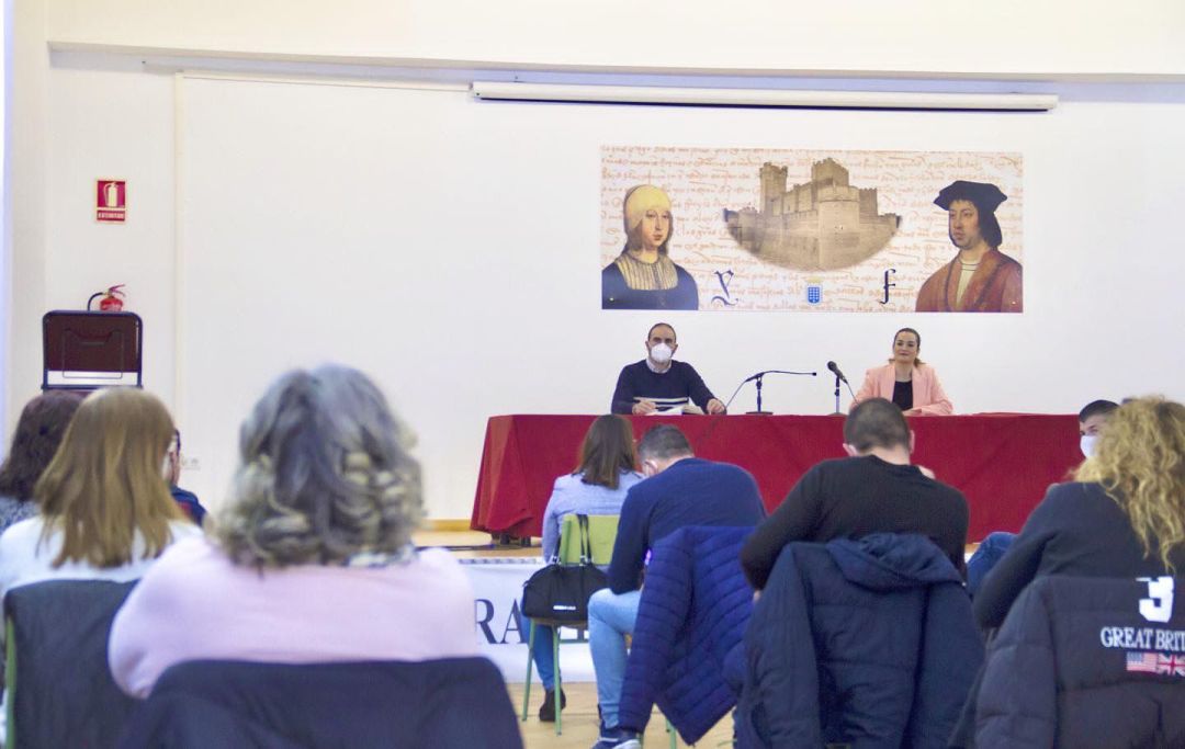 Reunión de los concejales del PP y no adscritas con los representantes de los barrios Reunión de los concejales del PP y no adscritas con los representantes de los barrios
