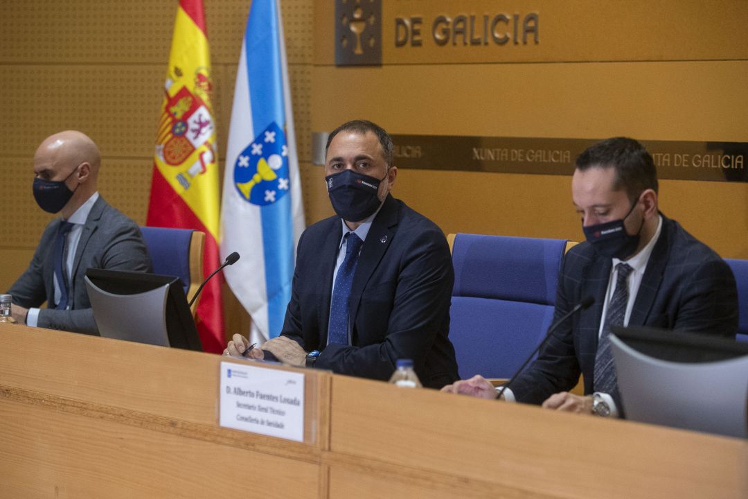 Julio García Comesaña, conselleiro de Sanidade, compareció para actualizar las restricciones Julio García Comesaña, conselleiro de Sanidade, compareció para actualizar las restricciones