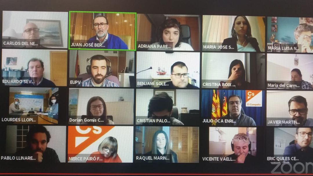 Pleno telemático en el Ayuntamiento de El Campello Pleno telemático en el Ayuntamiento de El Campello