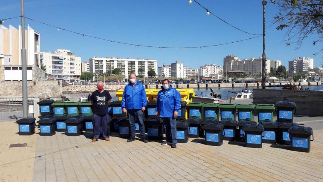 Conetedores para todas las embarcaciones de pesca del Grau Conetedores para todas las embarcaciones de pesca del Grau