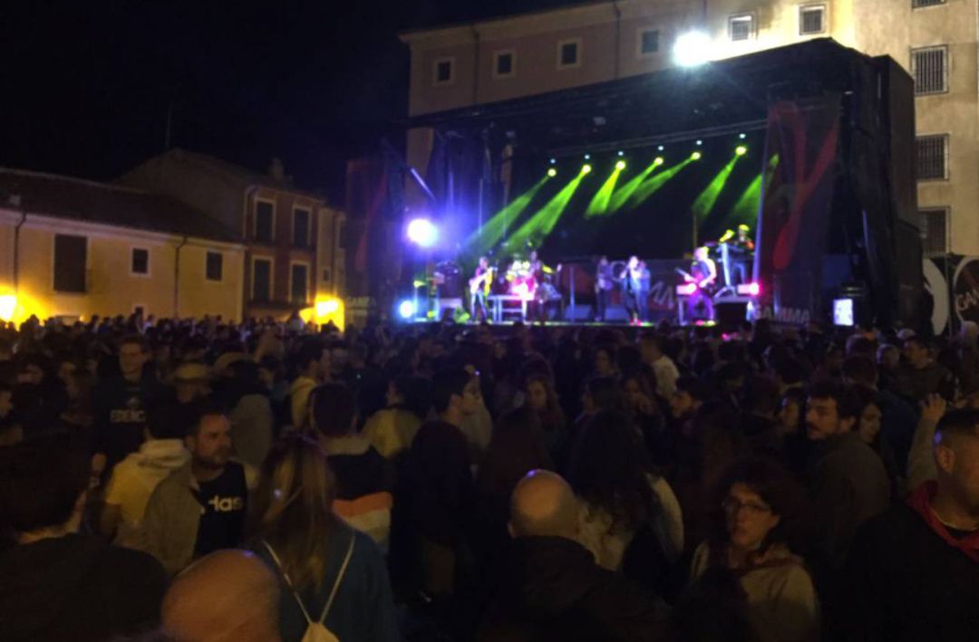 Imagen de archivo de una orquesta, durante la 'vieja normalidad' Imagen de archivo de una orquesta, durante la 'vieja normalidad'