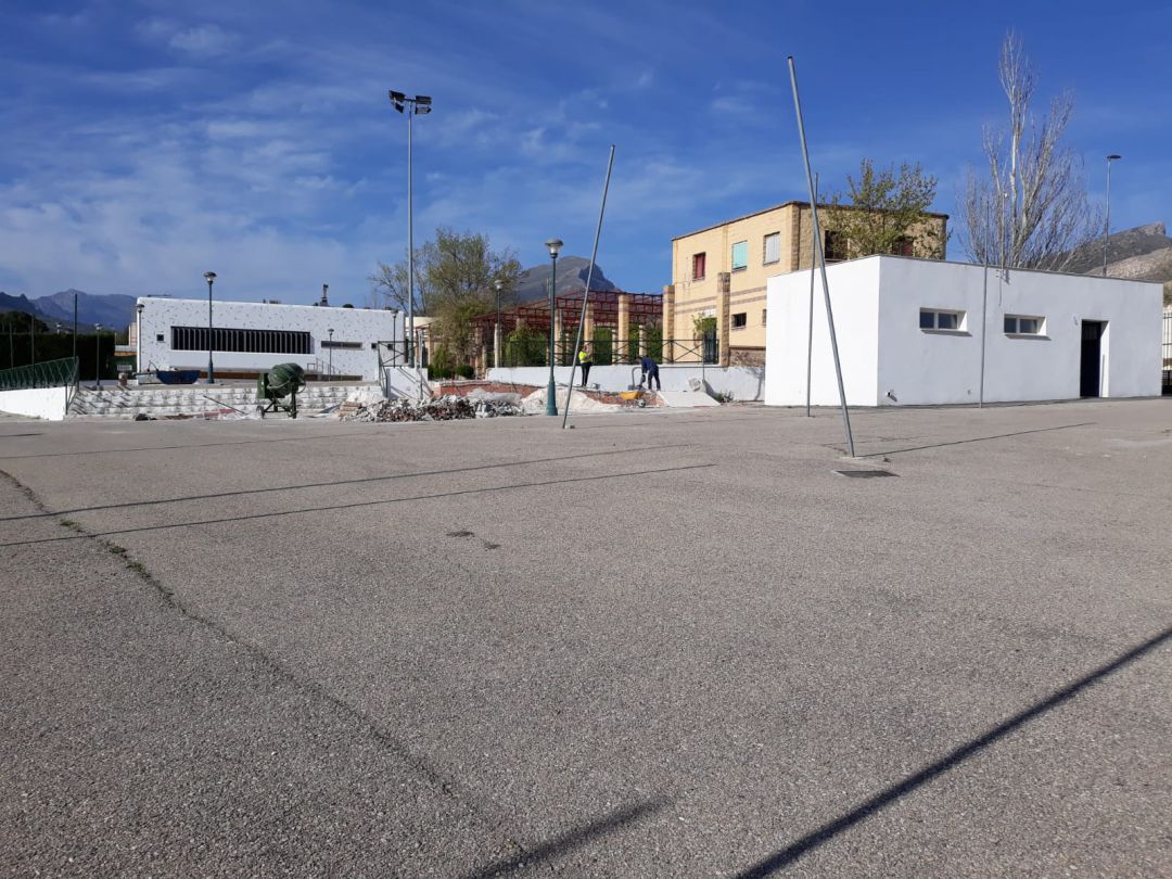 Vista general del Auditorio del Complejo Polideportivo Palomares, donde se va a desarrollar la jornada de vacunación masiva en Jódar Vista general del Auditorio del Complejo Polideportivo Palomares, donde se va a desarrollar la jornada de vacunación masiva en Jódar