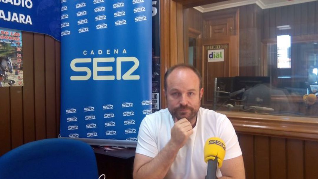 Alejandro Ruiz en una entrevista en SER Guadalajara Alejandro Ruiz en una entrevista en SER Guadalajara