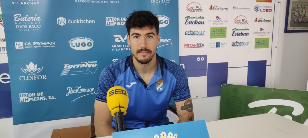Iván Ares durante la rueda de prensa en La Juventud Iván Ares durante la rueda de prensa en La Juventud