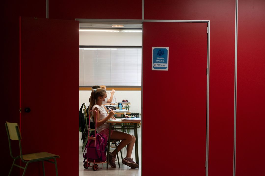 El acumulado de aulas confinadas se reduce un 52% en la Comunitat Valenciana y llega al mínimo de este curso El acumulado de aulas confinadas se reduce un 52% en la Comunitat Valenciana y llega al mínimo de este curso