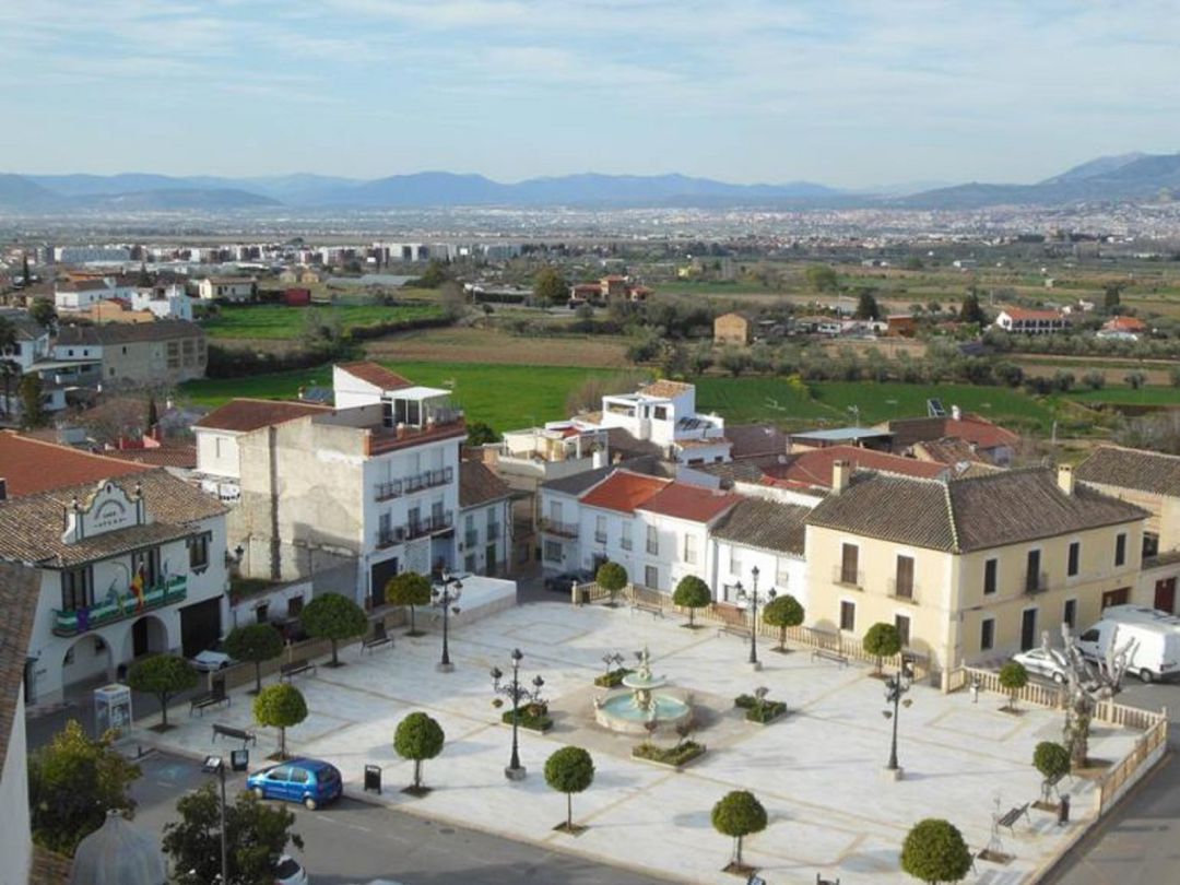 Plaza del ayuntamiento de Otura Plaza del ayuntamiento de Otura