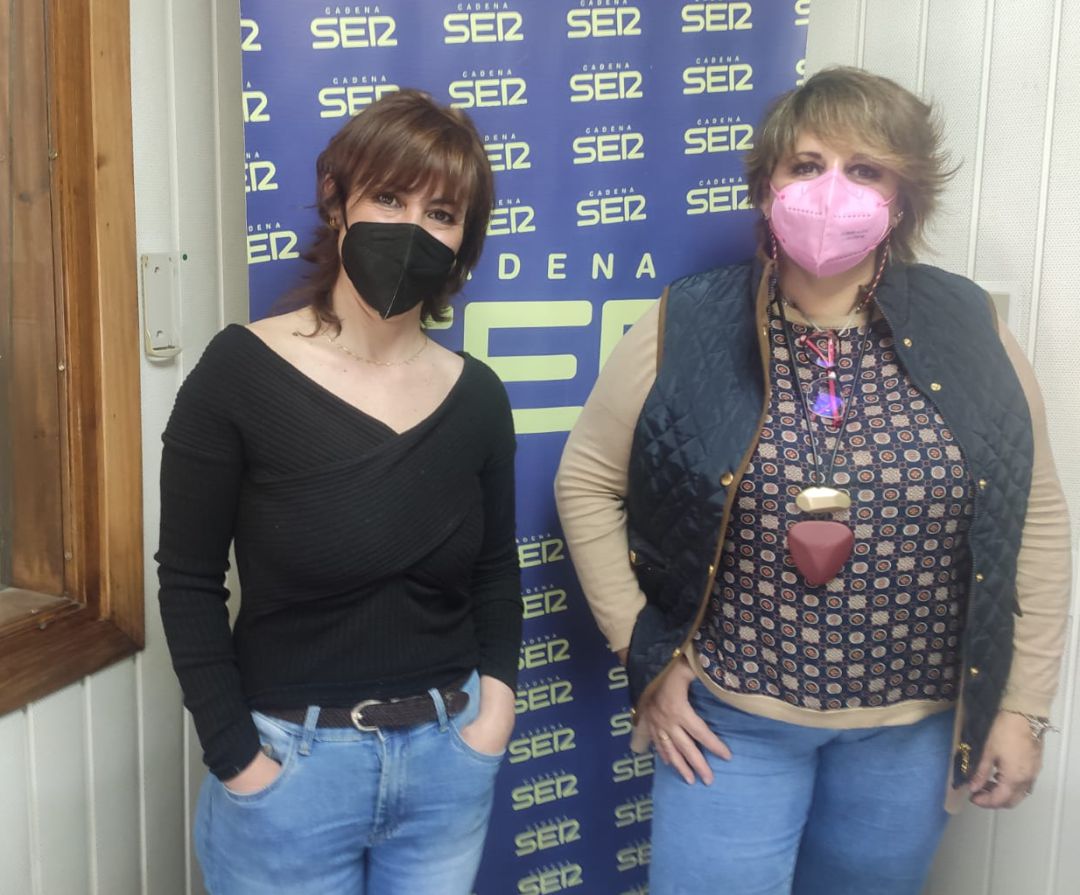 Mari Márquez y eva María González. Mari Márquez y eva María González.