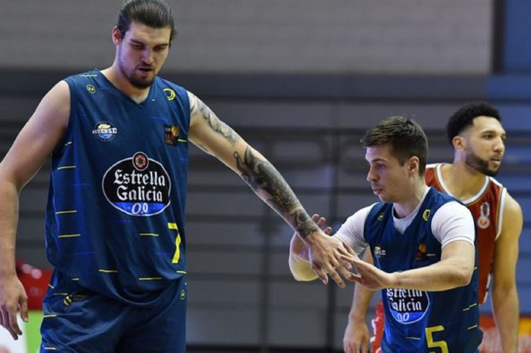 La Federación Española de Baloncesto, aplaza el partido en el Pazo entre el COB Y Huesca La Federación Española de Baloncesto, aplaza el partido en el Pazo entre el COB Y Huesca