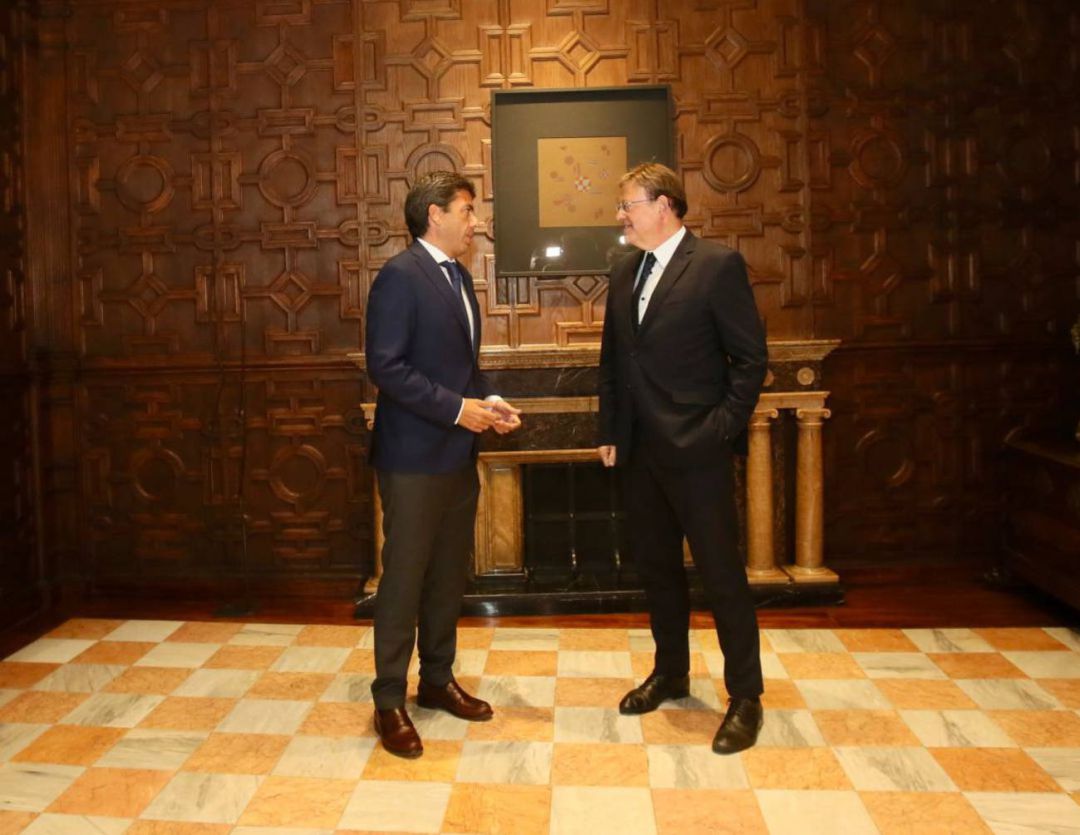 Carlos Mazón y Ximo Puig en una imagen de archivo tomada en el Palau de la Generalitat Carlos Mazón y Ximo Puig en una imagen de archivo tomada en el Palau de la Generalitat