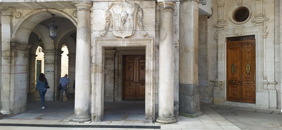 El Ayuntamiento de Burgos reordena sus cuentas para mejorar su rendimiento El Ayuntamiento de Burgos reordena sus cuentas para mejorar su rendimiento