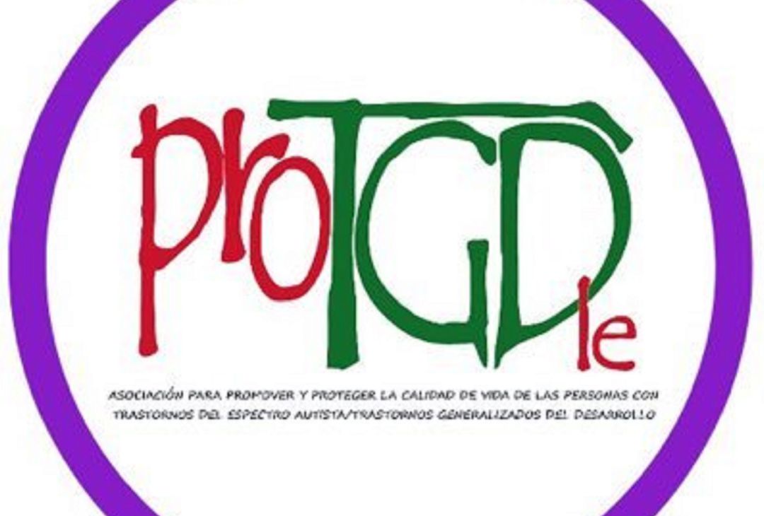 Entrevistamos a Ana Vidal Retana, Coordinadora de la Asociación ProTGD. Con ella hablaremos de la Asociación y su labor y sobre el autismo y los falsos mitos, entre otros temas Entrevistamos a Ana Vidal Retana, Coordinadora de la Asociación ProTGD. Con ella hablaremos de la Asociación y su labor y sobre el autismo y los falsos mitos, entre otros temas