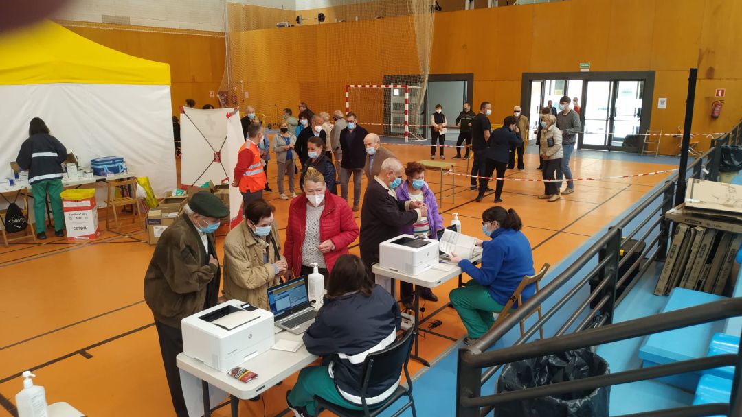 Vacunación mayores de 80 años Vacunación mayores de 80 años