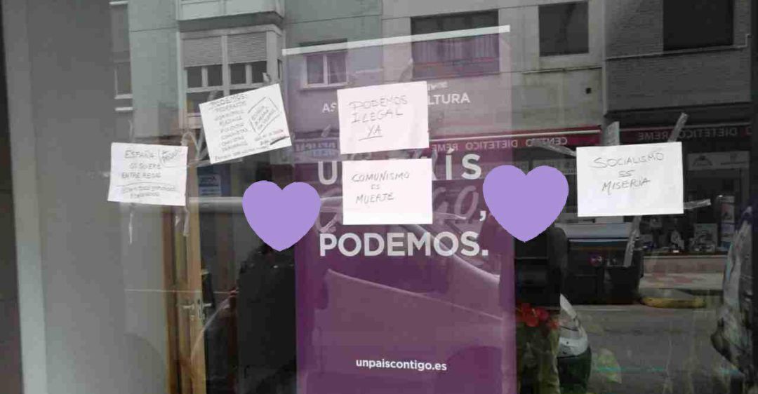 Estado en el que ha aparecido la sede de la formación morada en Gijón. Estado en el que ha aparecido la sede de la formación morada en Gijón.
