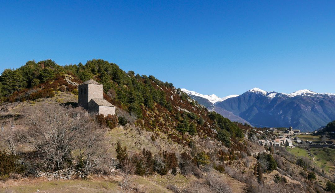 El Pirineo aragonés, de los pocos lugares con algo de actividad turística El Pirineo aragonés, de los pocos lugares con algo de actividad turística
