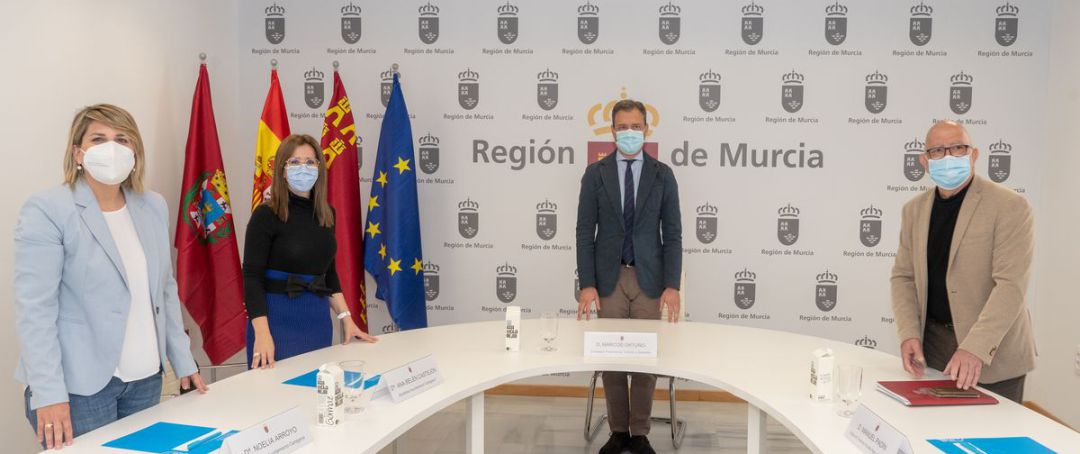 Reunión con el nuevo consejero de Turismo, Marcos Ortuño Reunión con el nuevo consejero de Turismo, Marcos Ortuño