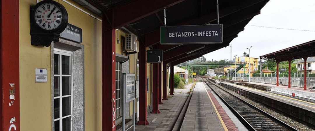 Estación de tren de Betanzos Estación de tren de Betanzos