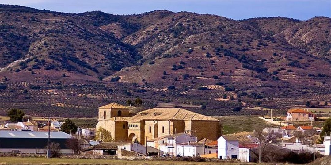 Vista de Garcinarro, uno de los núcleos de población de Valle de Altomira (Cuenca). Vista de Garcinarro, uno de los núcleos de población de Valle de Altomira (Cuenca).