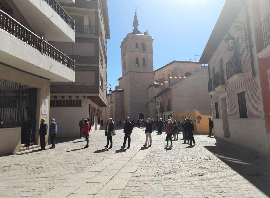 La población nacida en 1956 ha respondido masivamente al llamamiento para vacunarse La población nacida en 1956 ha respondido masivamente al llamamiento para vacunarse