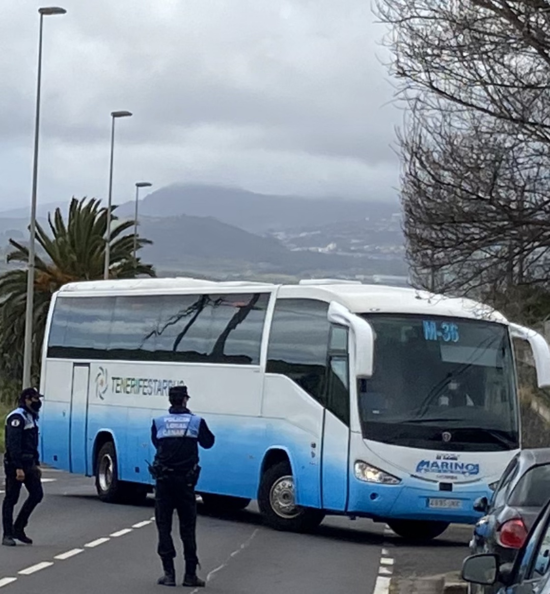 Llegada de migrantes al campamento de Las Canteras. Llegada de migrantes al campamento de Las Canteras.