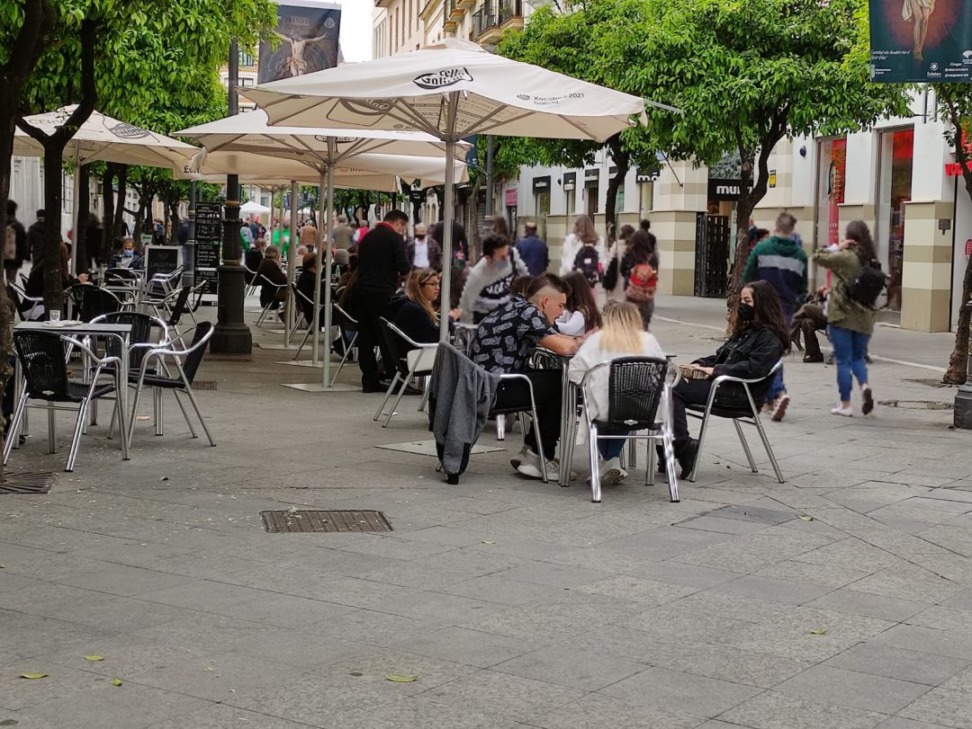 Una terraza en el centro de Jerez Una terraza en el centro de Jerez