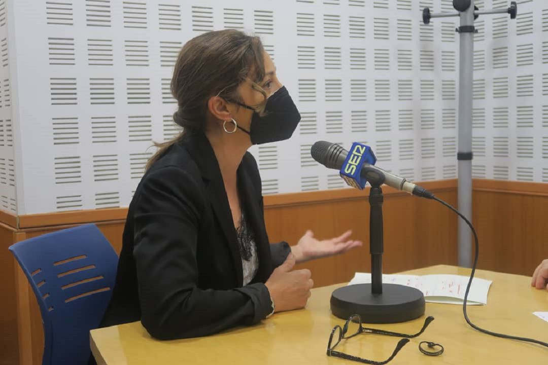 Isabel Ambrosio durante la entrevista concedida a Radio Córdoba Cadena SER Isabel Ambrosio durante la entrevista concedida a Radio Córdoba Cadena SER