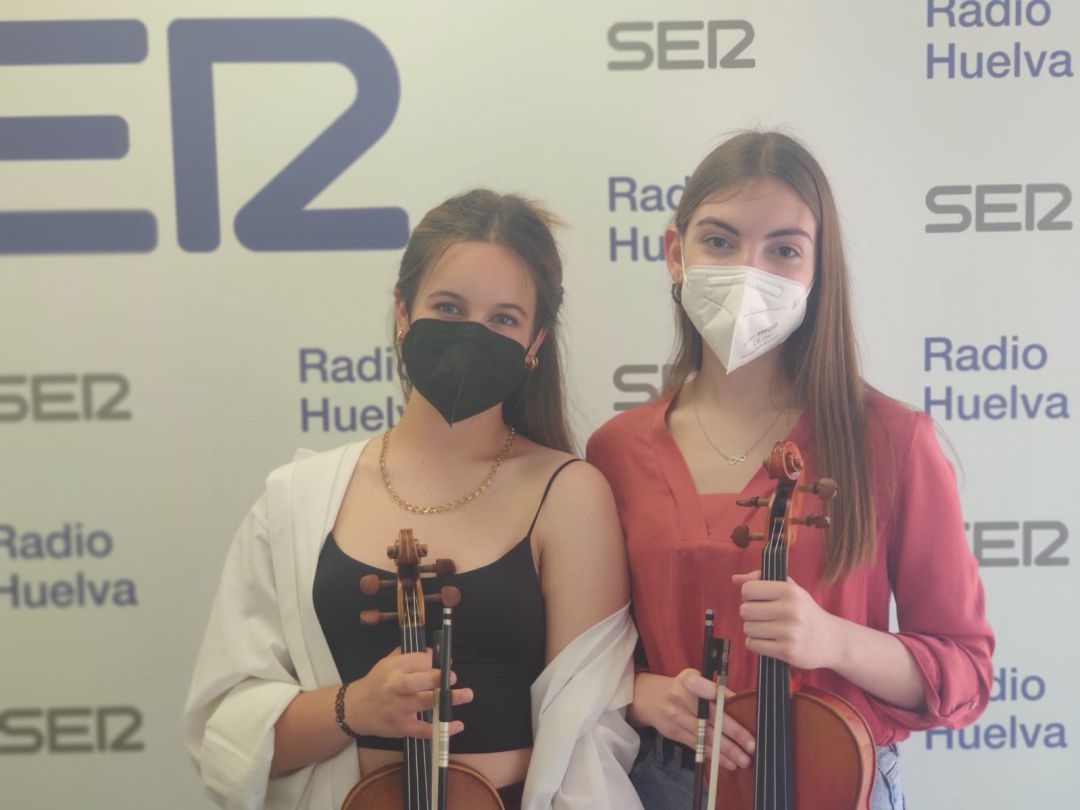 Carmen García y Lucía López, violinistas onubenses Carmen García y Lucía López, violinistas onubenses