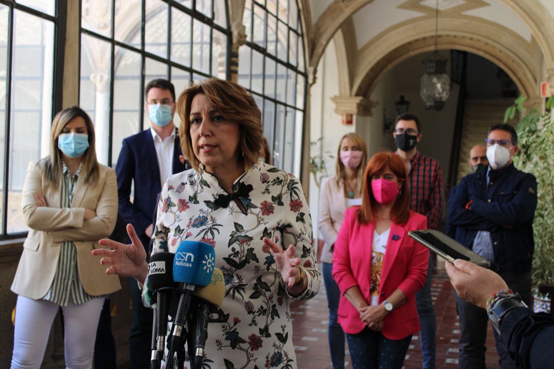 Susana Díaz comparece ante los medios de comunicación en Úbeda Susana Díaz comparece ante los medios de comunicación en Úbeda