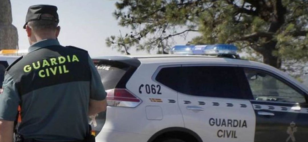 En la actualidad es la Guardia Civil de Arroyomolinos la que presta servicio también en Humanes de Madrid. En la actualidad es la Guardia Civil de Arroyomolinos la que presta servicio también en Humanes de Madrid.