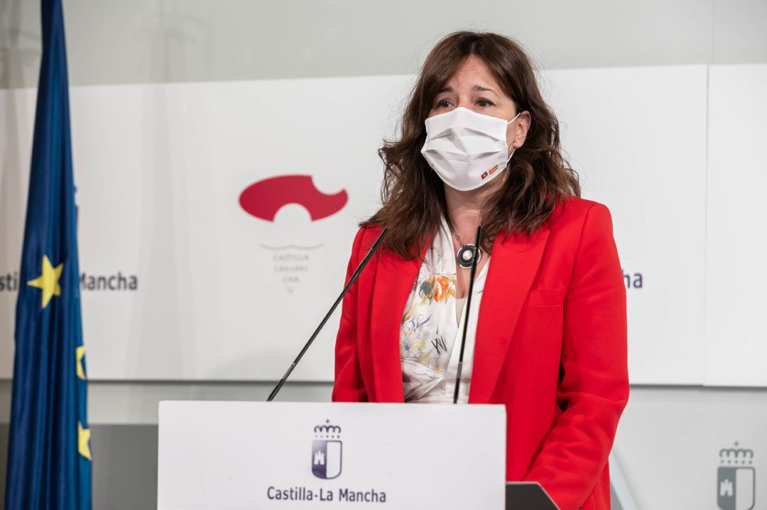 La consejera de Igualdad y portavoz del Gobierno regional, Blanca Fernández, comparece en rueda de prensa en el Palacio de Fuensalida para informar sobre los acuerdos del Consejo de Gobierno La consejera de Igualdad y portavoz del Gobierno regional, Blanca Fernández, comparece en rueda de prensa en el Palacio de Fuensalida para informar sobre los acuerdos del Consejo de Gobierno