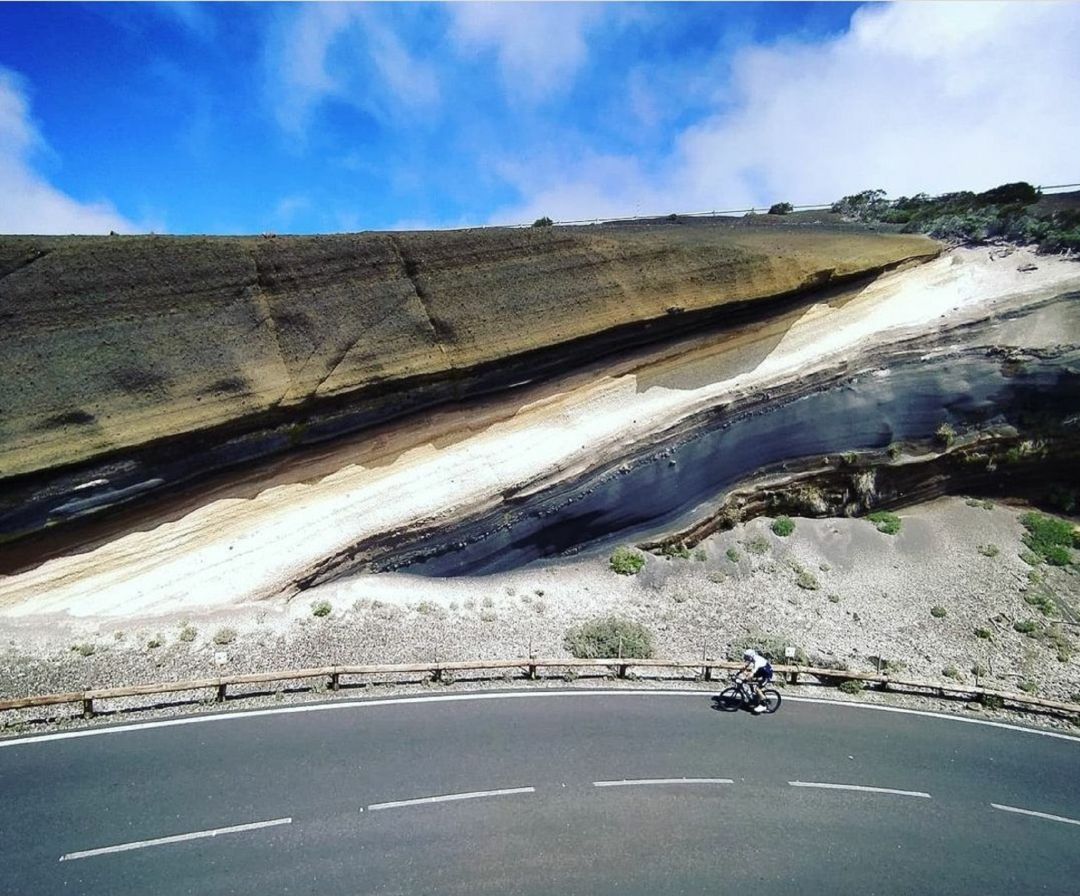 Chris Froome entrenando en el Teide - redes Chris Froome entrenando en el Teide - redes