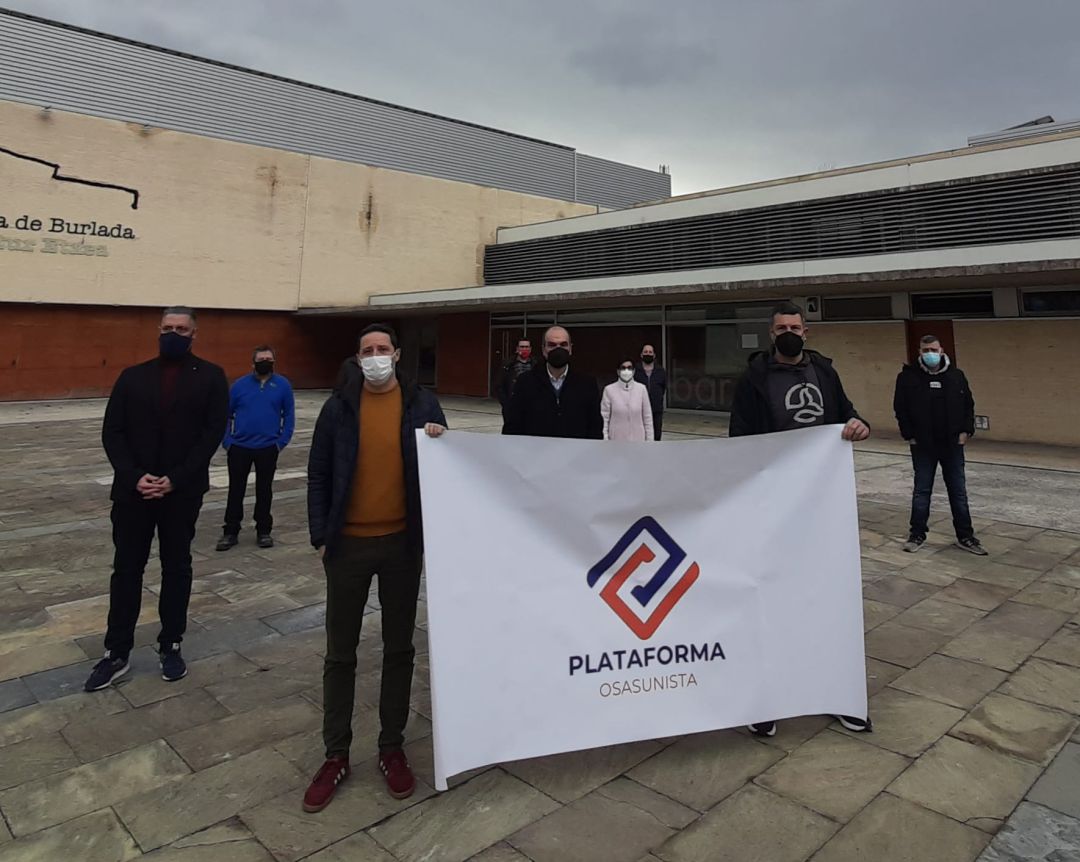 Socios y simpatizantes de Osasuna en la presentación de Plataforma Osasunista Socios y simpatizantes de Osasuna en la presentación de Plataforma Osasunista