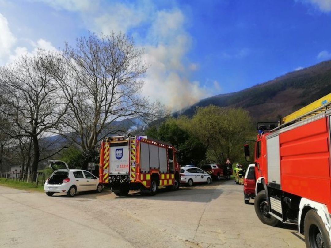 Bomberos de la Diputación de Gipuzkoa han sofocado Bomberos de la Diputación de Gipuzkoa han sofocado