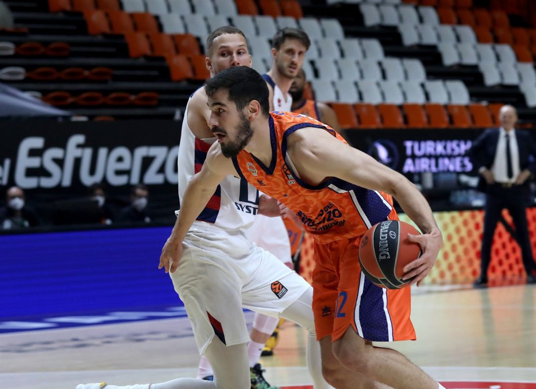 El Baskonia se despidió de la Euroliga en Valencia. El Baskonia se despidió de la Euroliga en Valencia.