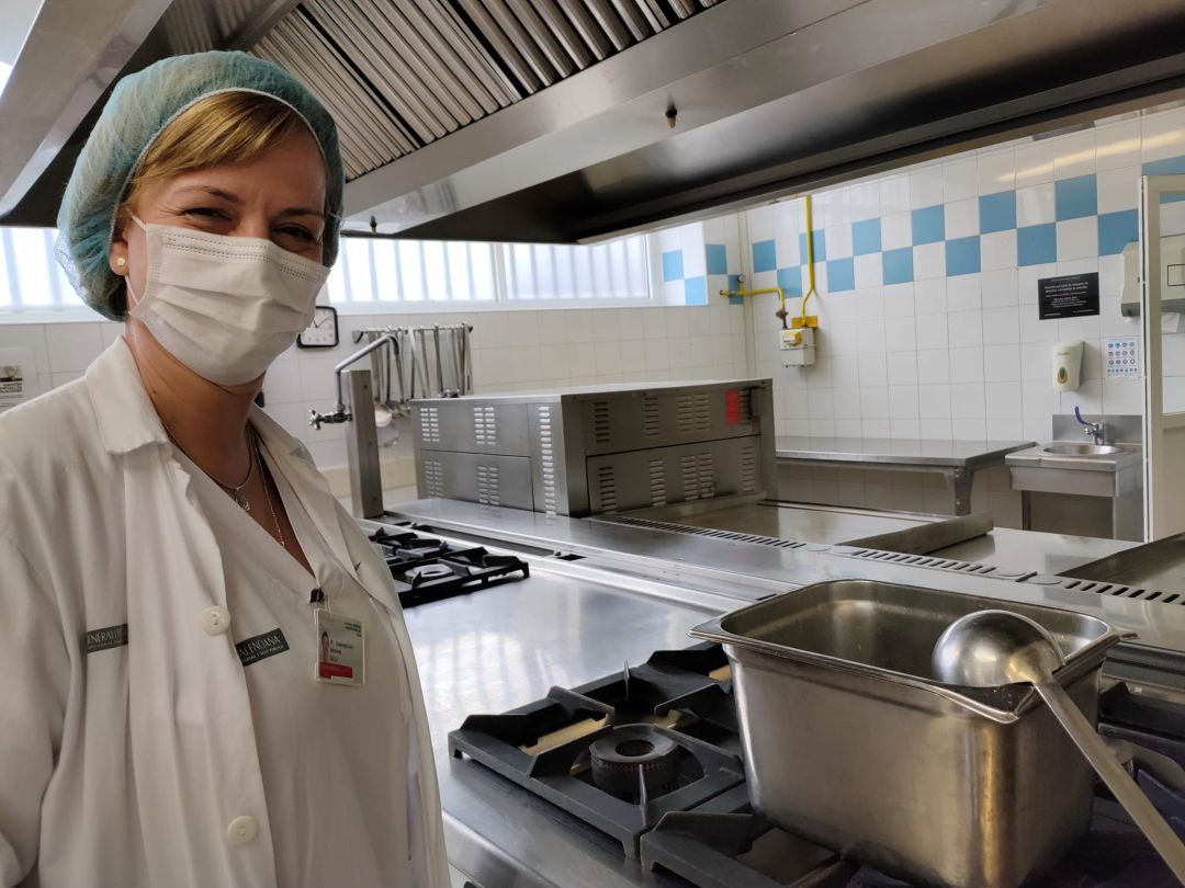Conchi Hereza, gobernanta Cocina Hospital Elda Conchi Hereza, gobernanta Cocina Hospital Elda