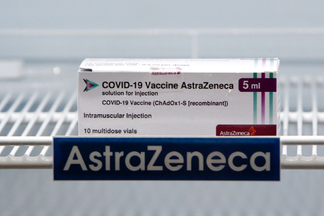 Un 20% de los andaluces rechaza la vacuna de AstraZeneca Un 20% de los andaluces rechaza la vacuna de AstraZeneca