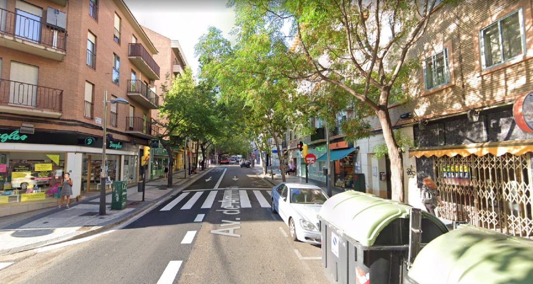 El atraco fue en un establecimiento de la Avenida América El atraco fue en un establecimiento de la Avenida América
