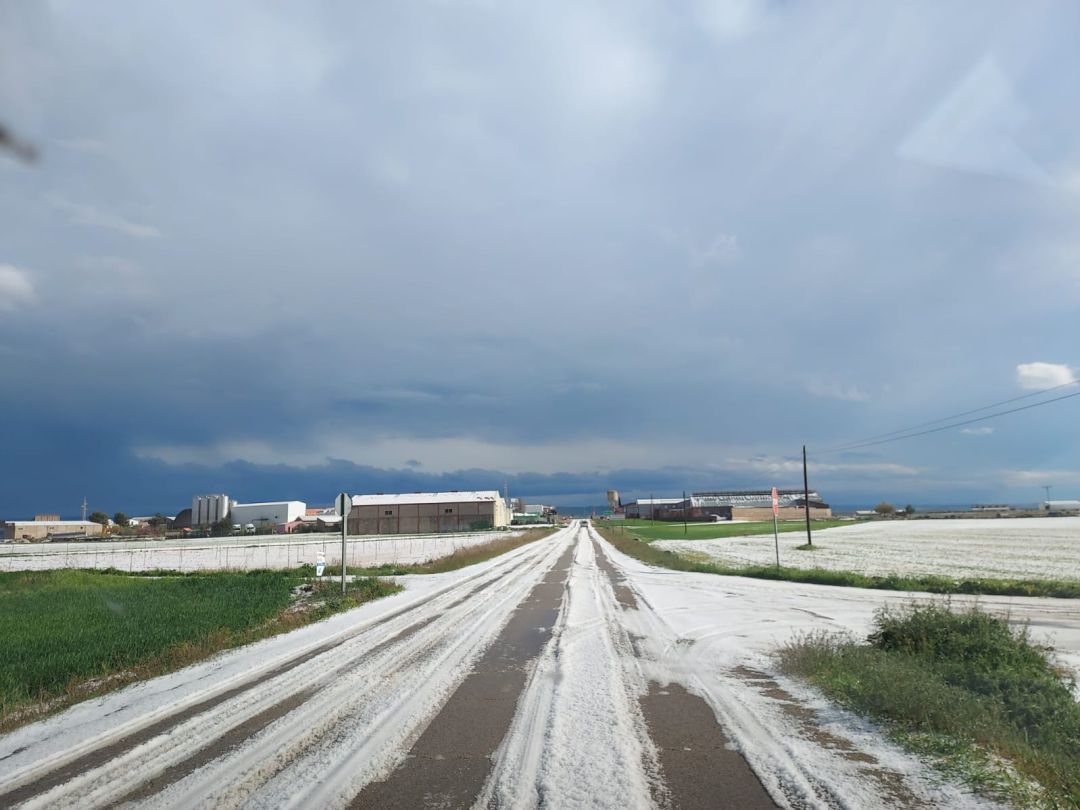 Imagen del granizo en las inmediaciones de Alcalá del Júcar Imagen del granizo en las inmediaciones de Alcalá del Júcar