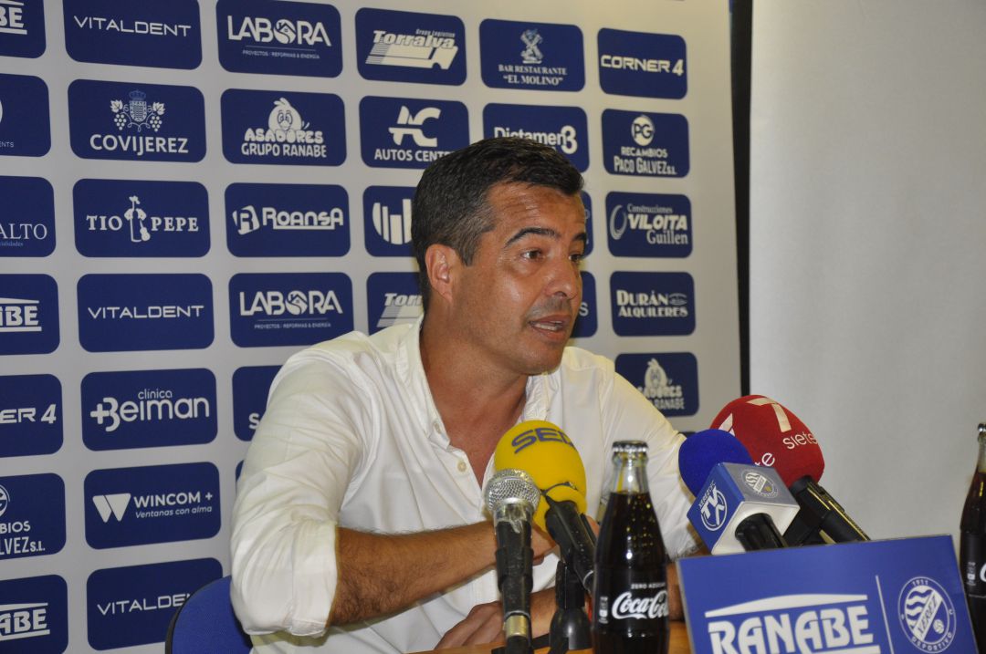 José Pérez Herrera, técnico del Xerez DFC José Pérez Herrera, técnico del Xerez DFC
