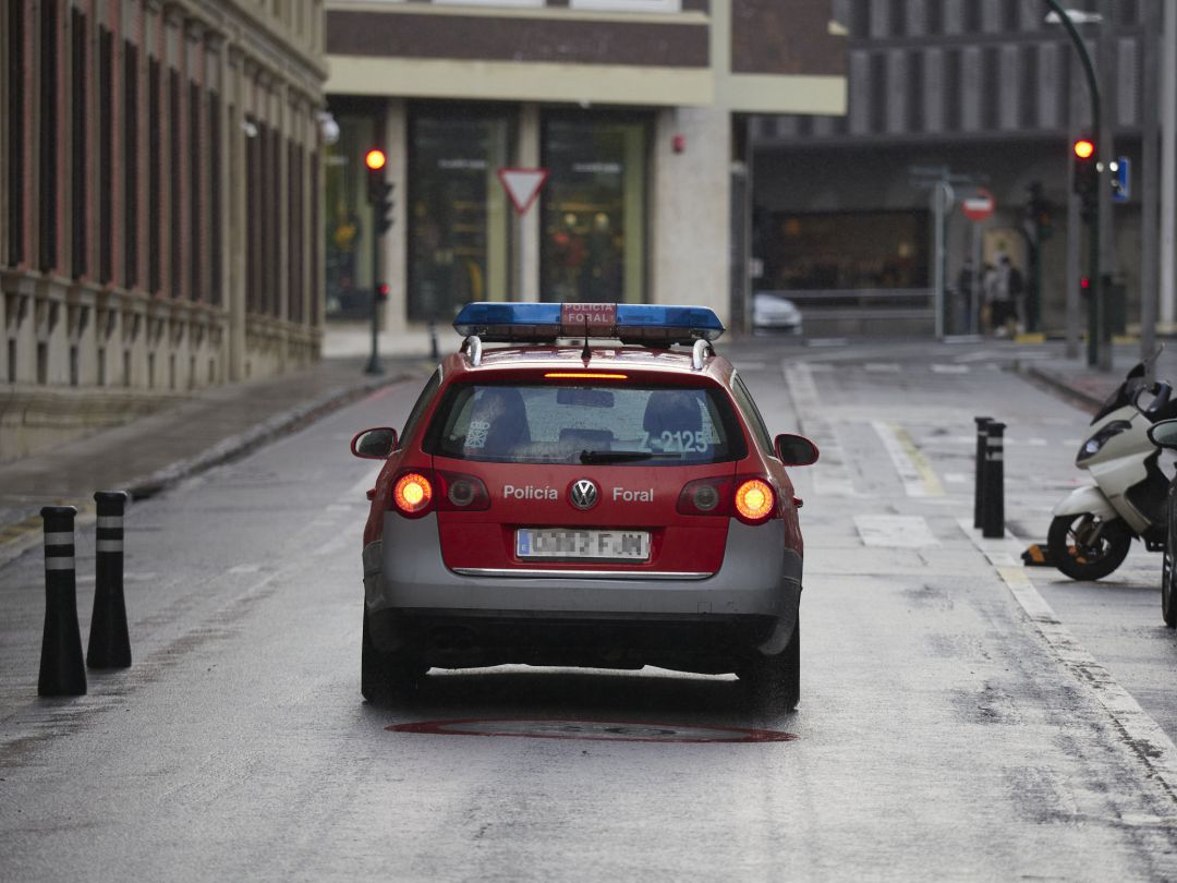 Coche patrulla de la Policía Foral Coche patrulla de la Policía Foral