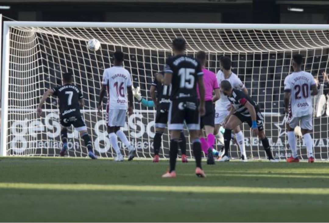 Imagen de un gol encajado por el Albacete esta temporada Imagen de un gol encajado por el Albacete esta temporada