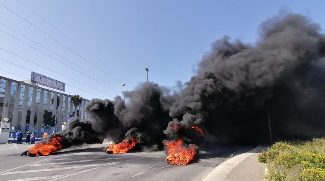 Una protesta frente a la sede de Airbus Puerto Real Una protesta frente a la sede de Airbus Puerto Real