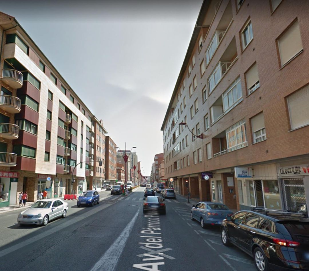 Avenida Párroco Pablo Díez, en Trobajo del Camino Avenida Párroco Pablo Díez, en Trobajo del Camino