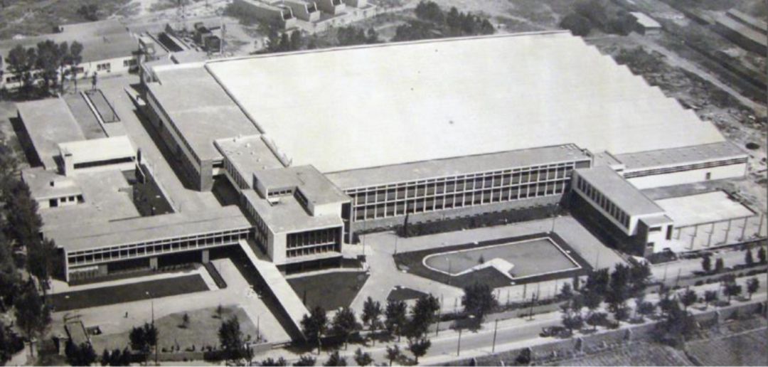 Antiga fàbrica de Mercedes Antiga fàbrica de Mercedes