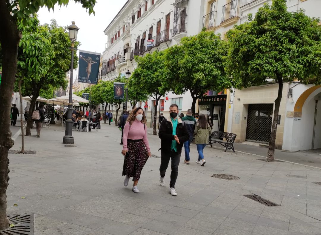 Calle Larga, en el centro de Jerez Calle Larga, en el centro de Jerez