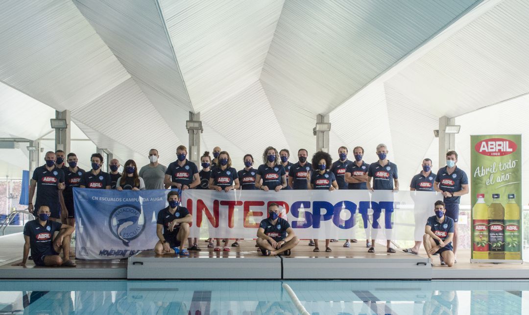 El Club Natación Escualos, se prepara con muchas esperanzas para el Campoenato Gallego de Verano en el mes de junio El Club Natación Escualos, se prepara con muchas esperanzas para el Campoenato Gallego de Verano en el mes de junio