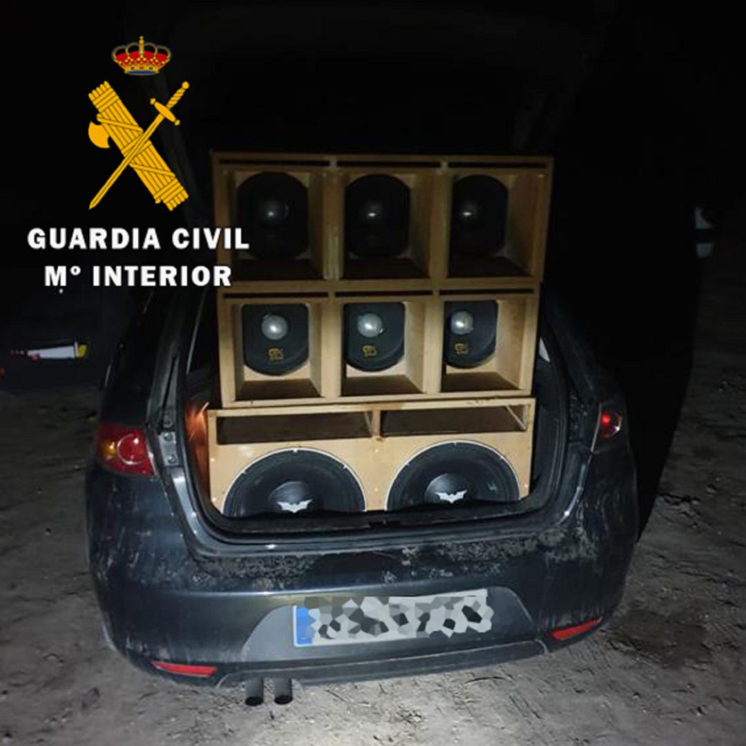 Más de 60 propuestas de sanción, en el desalojo de una fiesta ilegal en Porcuna Más de 60 propuestas de sanción, en el desalojo de una fiesta ilegal en Porcuna