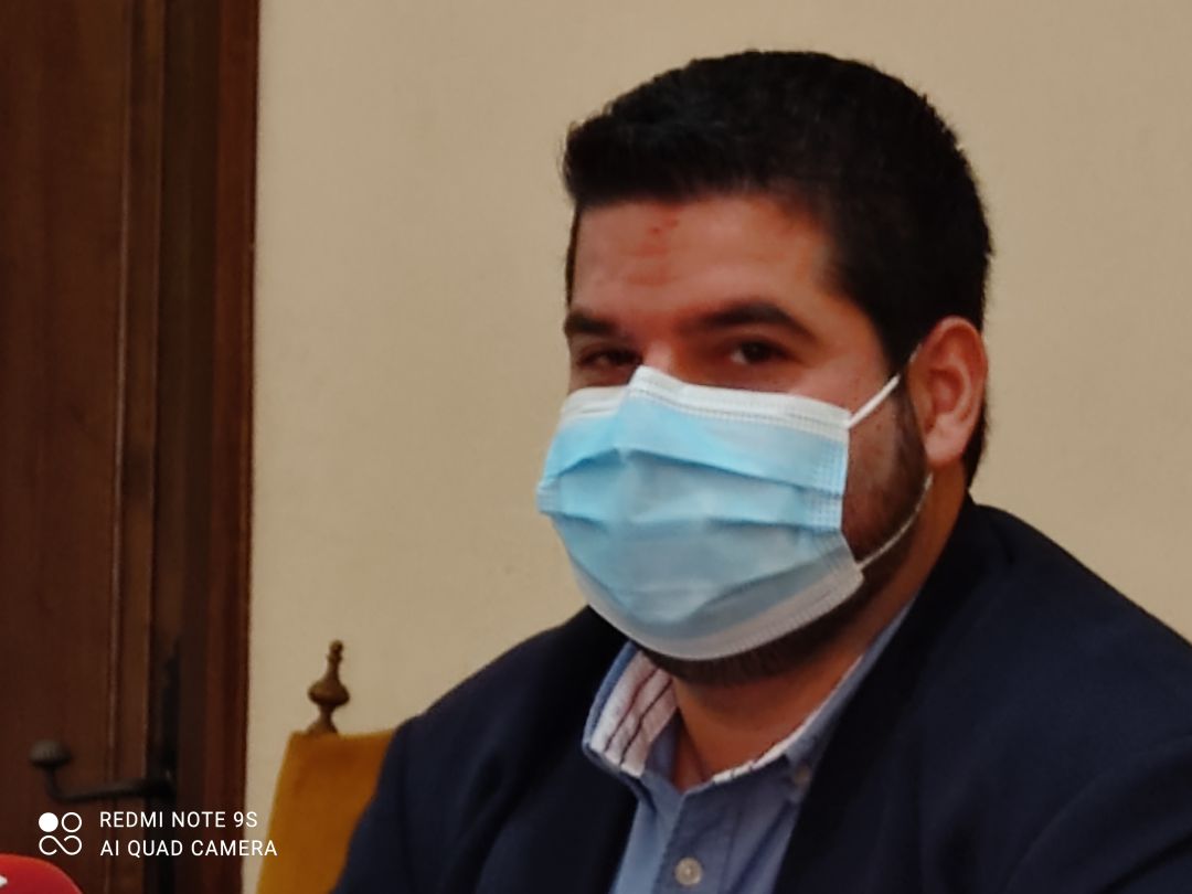 Daniel Tito Daniel Tito