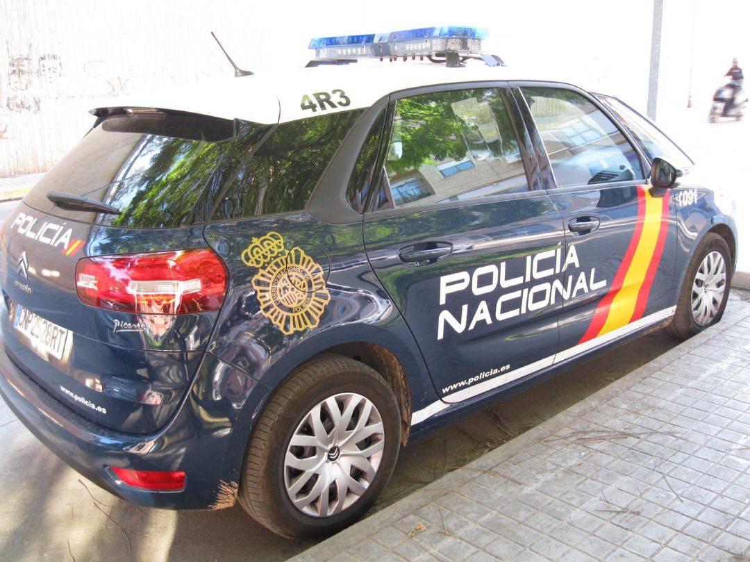 Imagen de archivo de un vehículo de la Policía Nacional Imagen de archivo de un vehículo de la Policía Nacional
