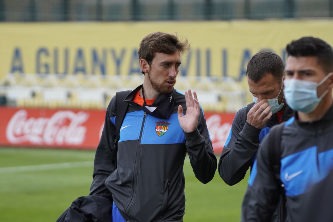 El FC Andorra continua tocant de peus a terra. El FC Andorra continua tocant de peus a terra.