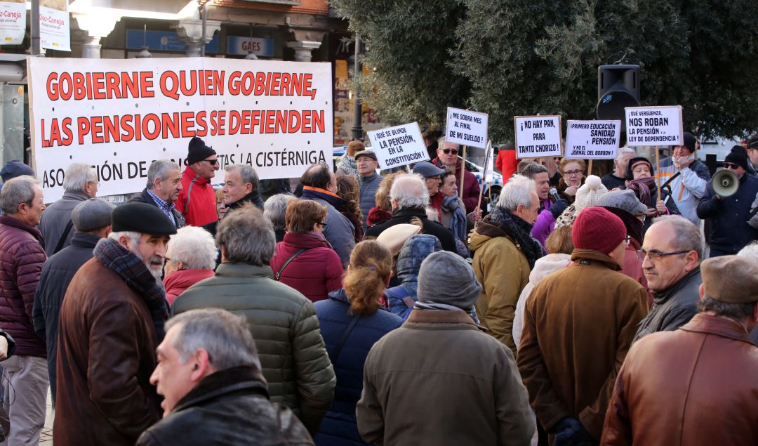 Imagen de archivo de una manifestación en defensa de las pensiones Imagen de archivo de una manifestación en defensa de las pensiones
